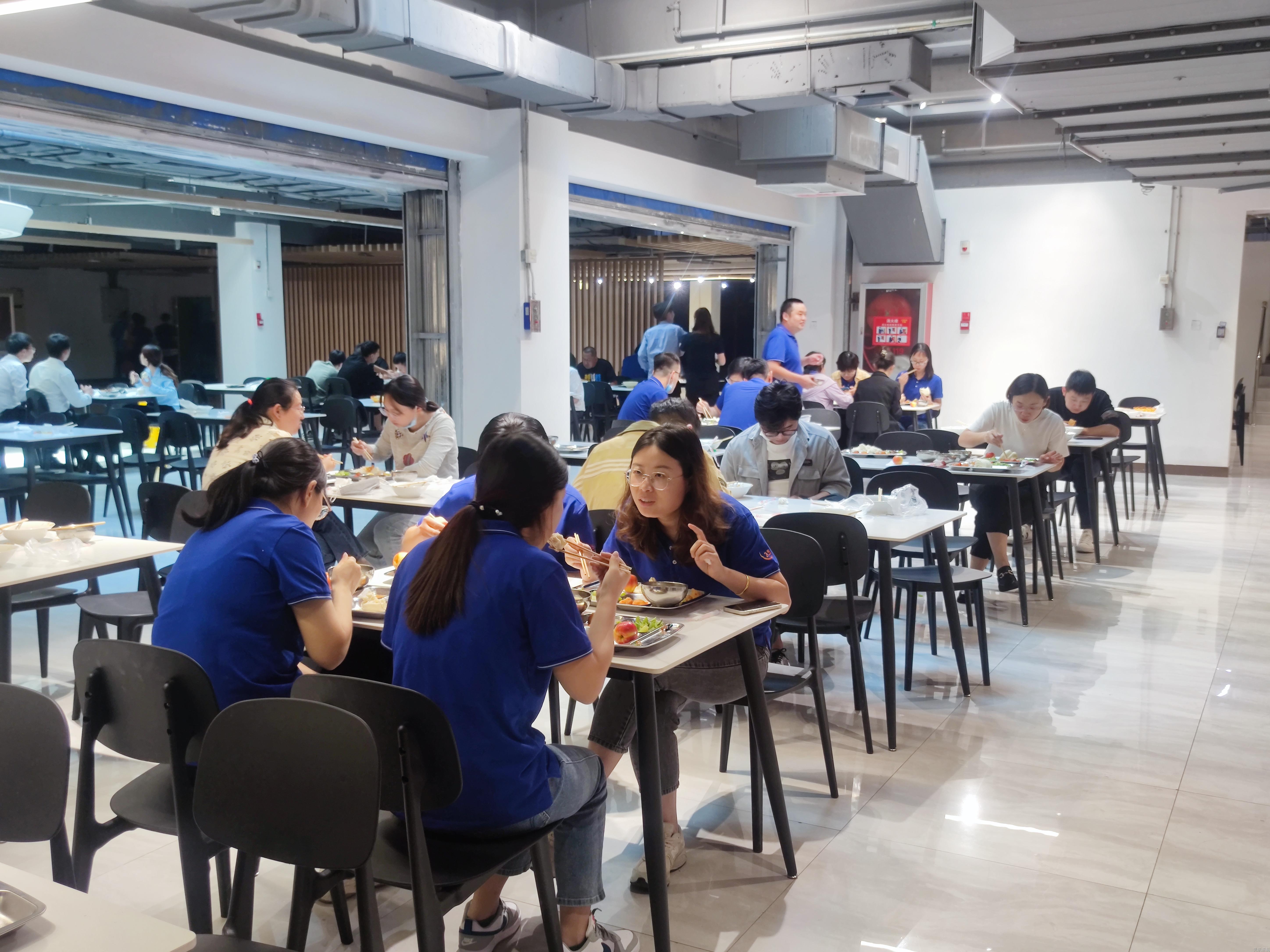 总公司职工食堂上新啦